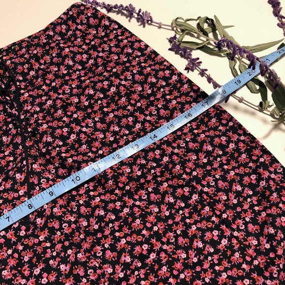 BETSEY JOHNSON Floral Skirt sz 4/6 - Picture 5 of 6